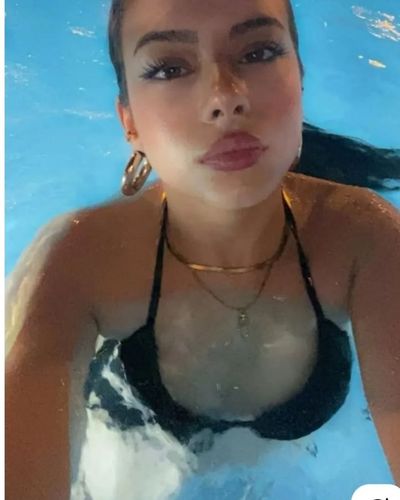 Ecem Öz seksi ifşa fotoğrafı 260