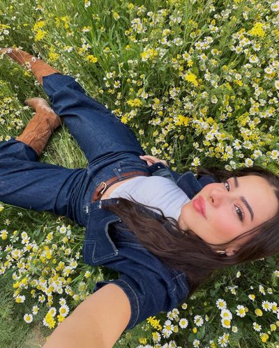 Ecem Öz seksi ifşa fotoğrafı 368
