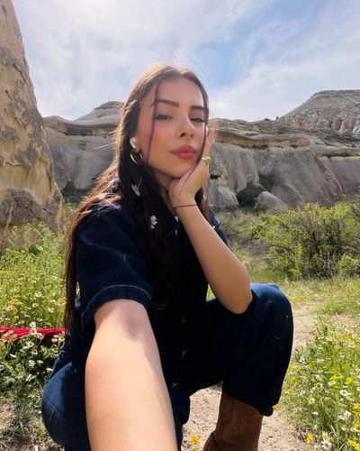Ecem Öz seksi ifşa fotoğrafı 372