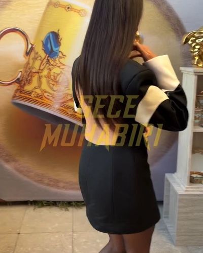 Ecem Öz seksi ifşa fotoğrafı 387