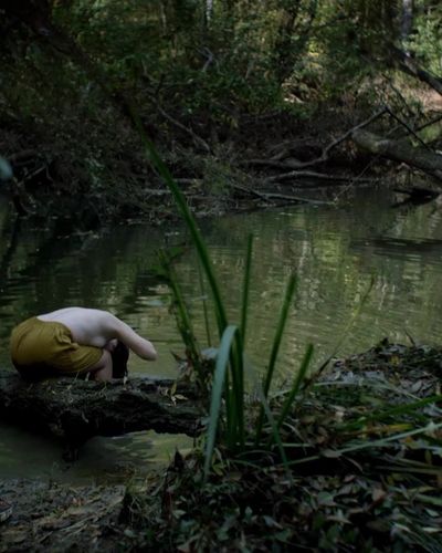 Ecem Uzun seksi ifşa fotoğrafı 1 — Koca Dünya (2016)