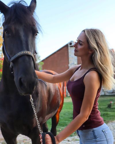 Ecenaz Üçer seksi ifşa fotoğrafı 211