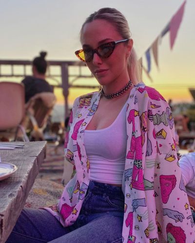 Ecenaz Üçer seksi ifşa fotoğrafı 237