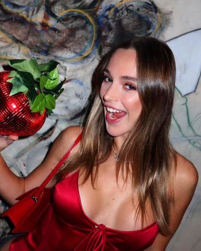 Ecenaz Üçer seksi ifşa fotoğrafı 768