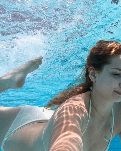 Ecrin Su Çoban seksi ifşa fotoğrafı 104