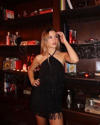 Ecrin Su Çoban seksi ifşa fotoğrafı 751
