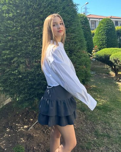 Ecrin Su Çoban seksi ifşa fotoğrafı 23