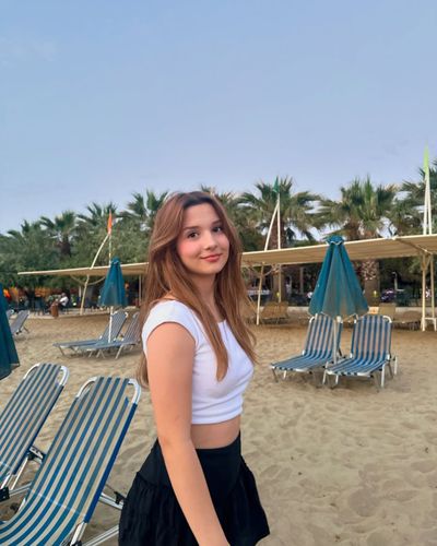 Ecrin Su Çoban seksi ifşa fotoğrafı 24