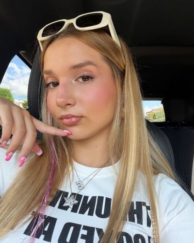 Ecrin Su Çoban seksi ifşa fotoğrafı 55