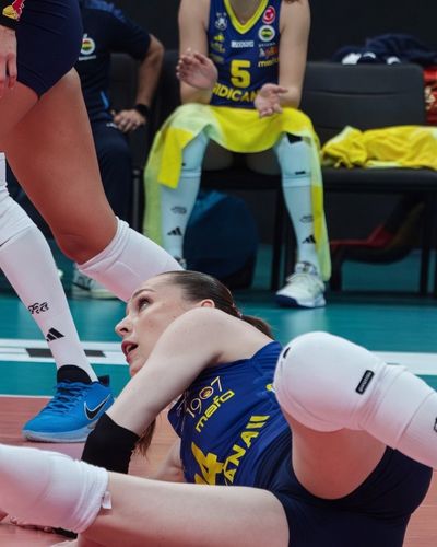 Eda Erdem seksi ifşa fotoğrafı 32