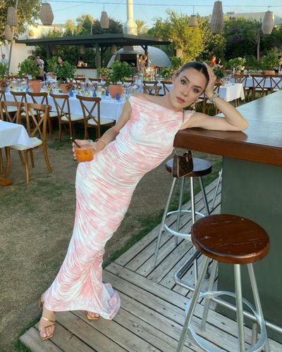 Ege Kökenli seksi ifşa fotoğrafı 72
