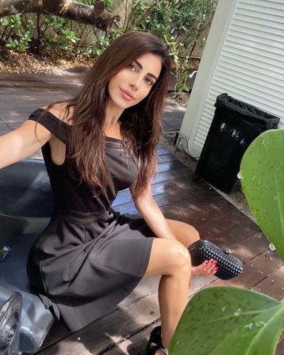 Ela Rümeysa Cebeci seksi ifşa fotoğrafı 106