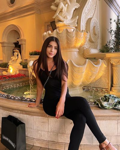 Ela Rümeysa Cebeci seksi ifşa fotoğrafı 118