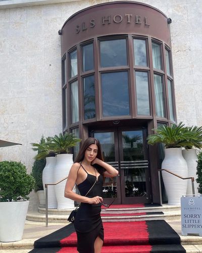 Ela Rümeysa Cebeci seksi ifşa fotoğrafı 126