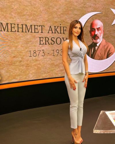 Ela Rümeysa Cebeci seksi ifşa fotoğrafı 147