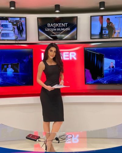Ela Rümeysa Cebeci seksi ifşa fotoğrafı 16