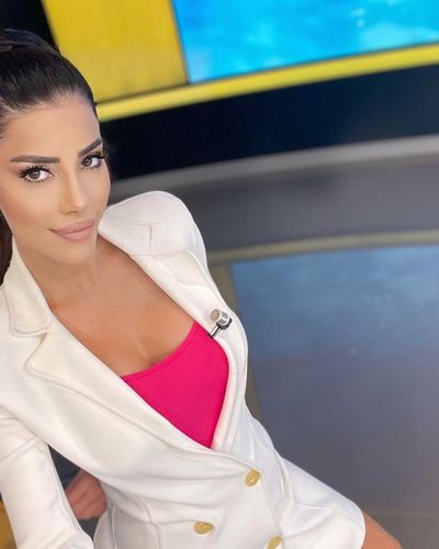 Ela Rümeysa Cebeci seksi ifşa fotoğrafı 204