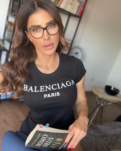 Ela Rümeysa Cebeci seksi ifşa fotoğrafı 226