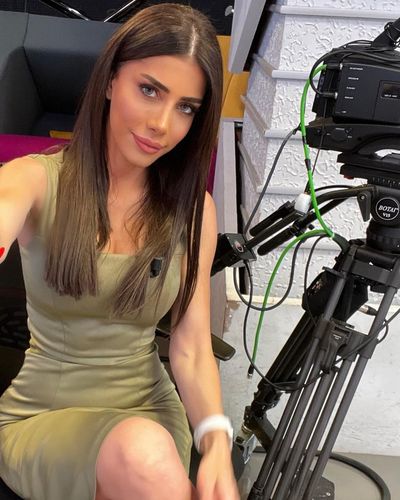 Ela Rümeysa Cebeci seksi ifşa fotoğrafı 32
