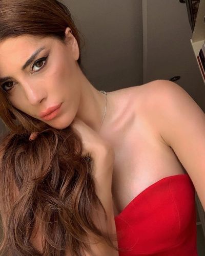 Ela Rümeysa Cebeci seksi ifşa fotoğrafı 47