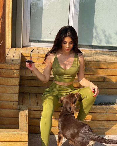 Ela Rümeysa Cebeci seksi ifşa fotoğrafı 5