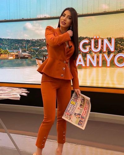 Ela Rümeysa Cebeci seksi ifşa fotoğrafı 6