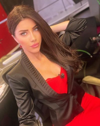 Ela Rümeysa Cebeci seksi ifşa fotoğrafı 97