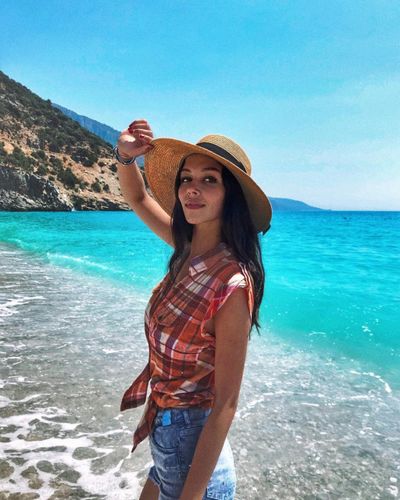 Ela Yörüklü seksi ifşa fotoğrafı 107