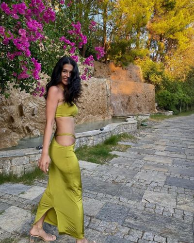 Ela Yörüklü seksi ifşa fotoğrafı 52