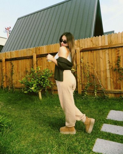 Elanur Pat seksi ifşa fotoğrafı 107