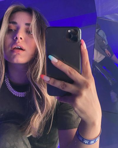 Elanur Pat seksi ifşa fotoğrafı 130