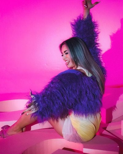 Elanur Pat seksi ifşa fotoğrafı 30532