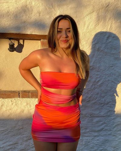 Elanur Pat seksi ifşa fotoğrafı 238