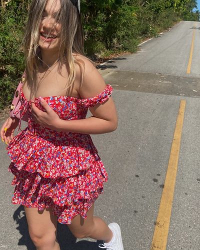 Elanur Pat seksi ifşa fotoğrafı 260
