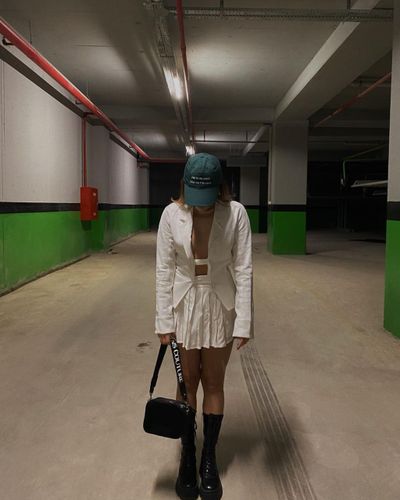 Elanur Pat seksi ifşa fotoğrafı 30382