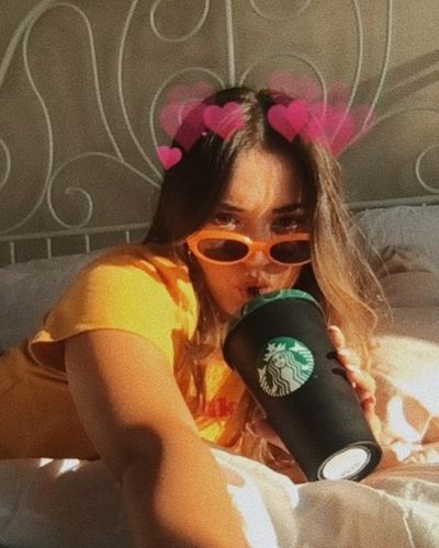 Elanur Pat seksi ifşa fotoğrafı 30335