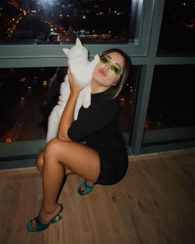 Elanur Pat seksi ifşa fotoğrafı 30322