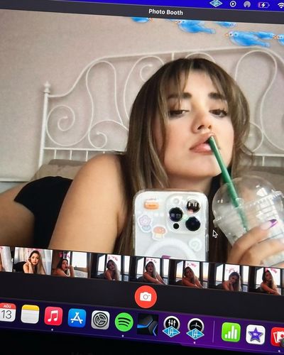 Elanur Pat seksi ifşa fotoğrafı 38