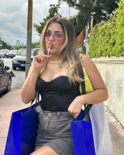 Elanur Pat seksi ifşa fotoğrafı 42