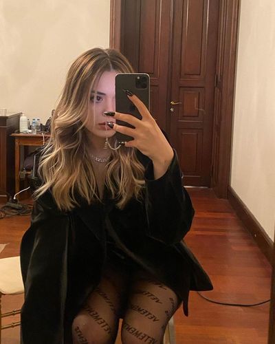 Elanur Pat seksi ifşa fotoğrafı 440