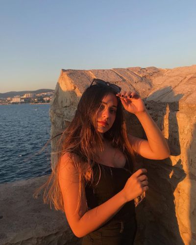 Elanur Pat seksi ifşa fotoğrafı 483