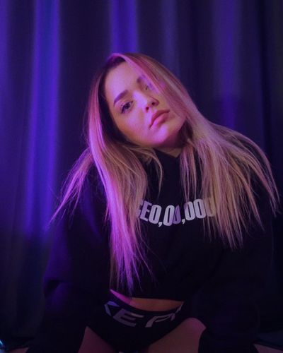 Elanur Pat seksi ifşa fotoğrafı 486