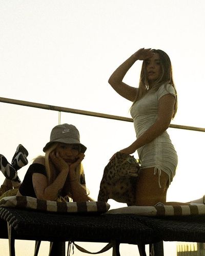 Elanur Pat seksi ifşa fotoğrafı 505