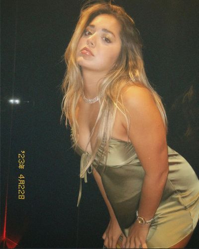 Elanur Pat seksi ifşa fotoğrafı 64