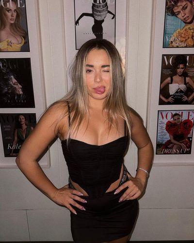 Elanur Pat seksi ifşa fotoğrafı 72