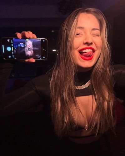 Elanur Pat seksi ifşa fotoğrafı 95