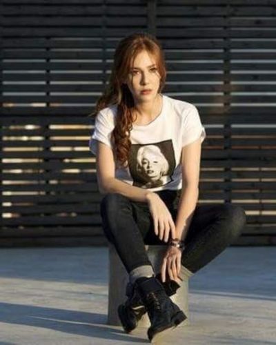 Elçin Sangu seksi ifşa fotoğrafı 117