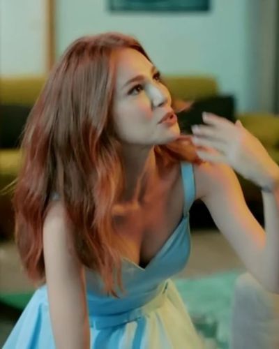 Elçin Sangu seksi ifşa fotoğrafı 129