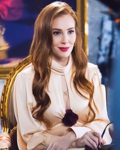 Elçin Sangu seksi ifşa fotoğrafı 160