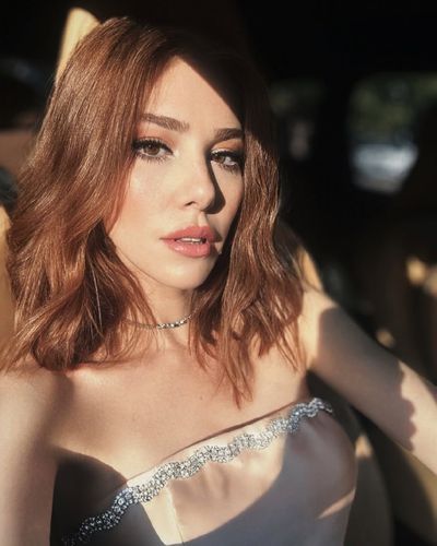 Elçin Sangu seksi ifşa fotoğrafı 196